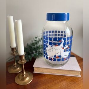 VINTAGE Carlton Goose 3L Glass Jar w/ Screw Top Lid